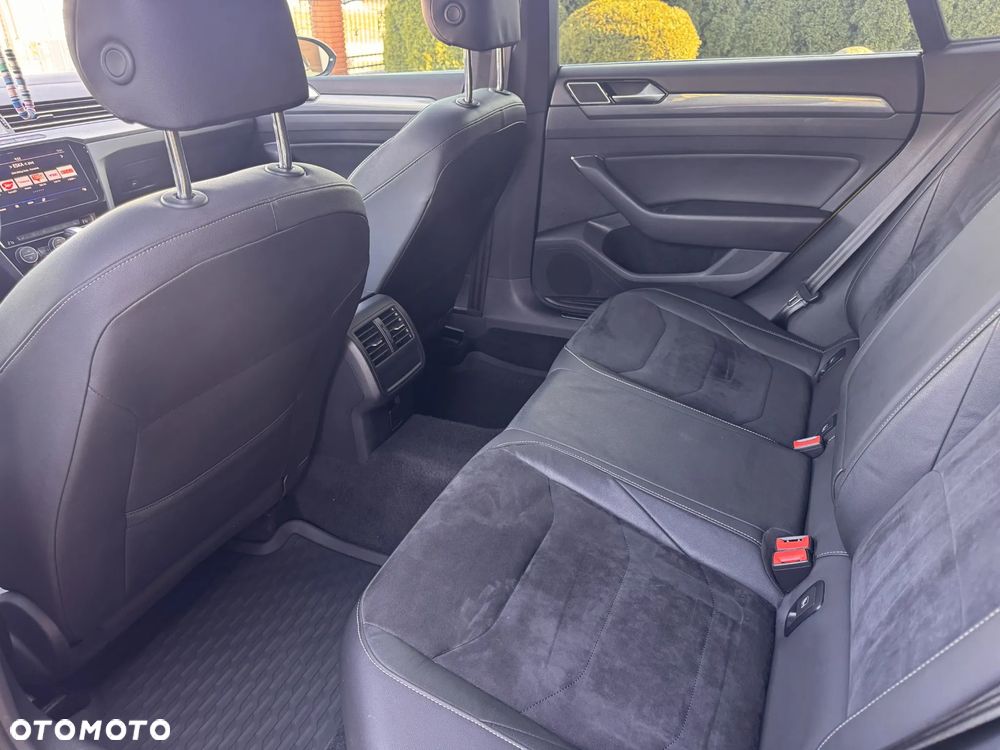 Volkswagen Arteon 2.0 TSI R-Line DSG - 23