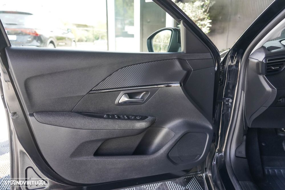 Peugeot 208 1.2 Hybrid Allure e-DCS6 - 22