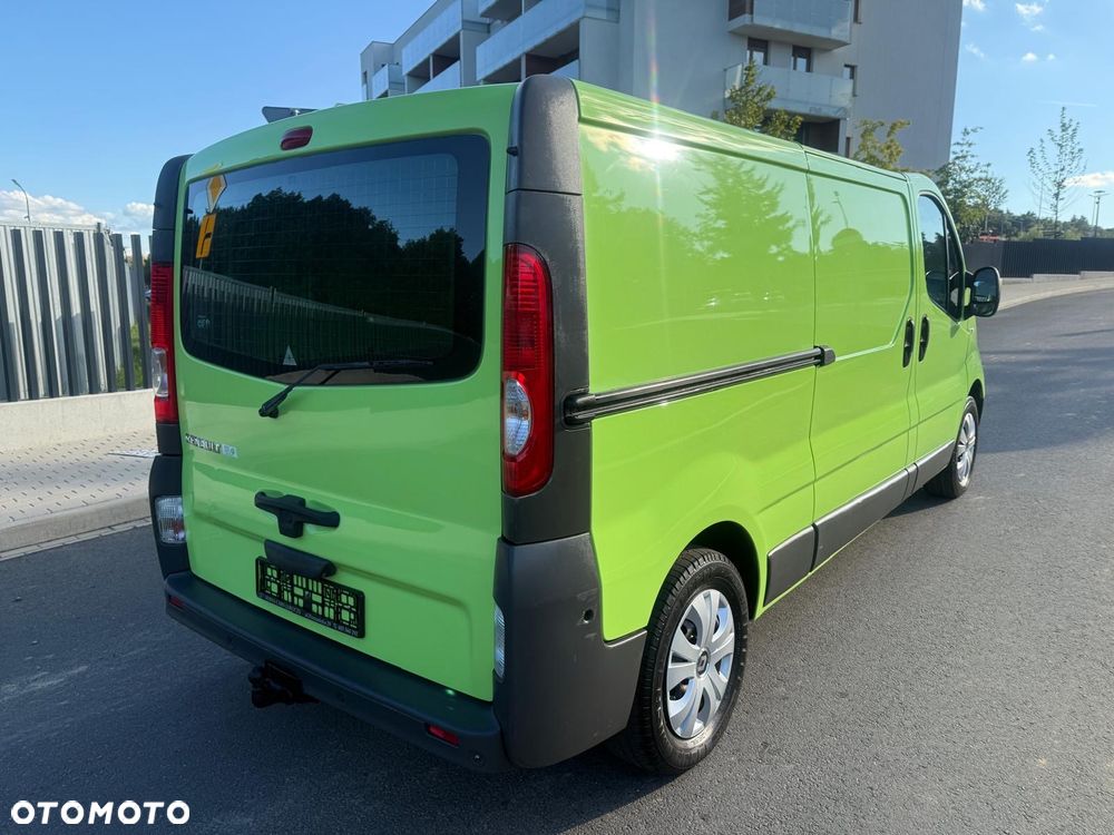 Renault Trafic - 2