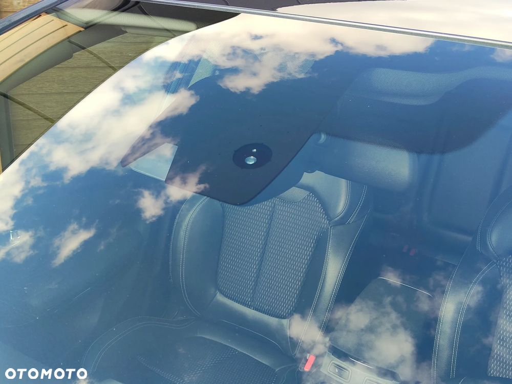 Renault Kadjar Energy TCe 130 EDC LIMITED - 6