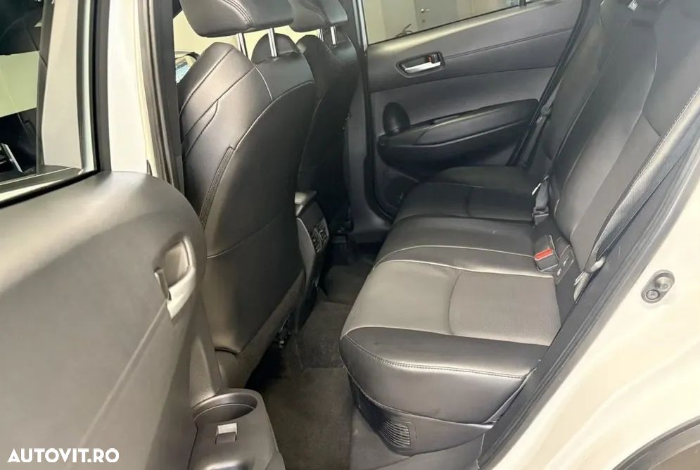 Toyota Corolla 2.0 HSD Exclusive Plus - 15