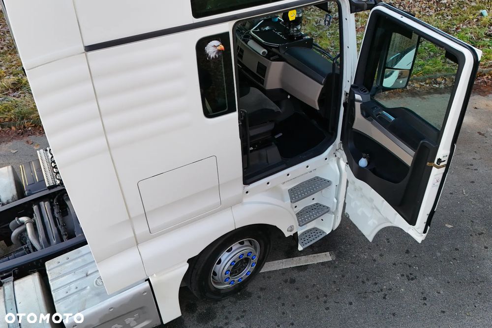 MAN 18.460 LOW DECK - 16