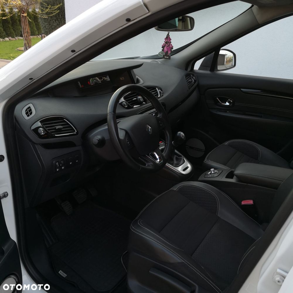 Renault Scenic Energy TCe 130 S&S Bose Edition - 10
