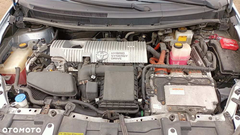 Toyota Auris 1.8 HSD Luna - 28