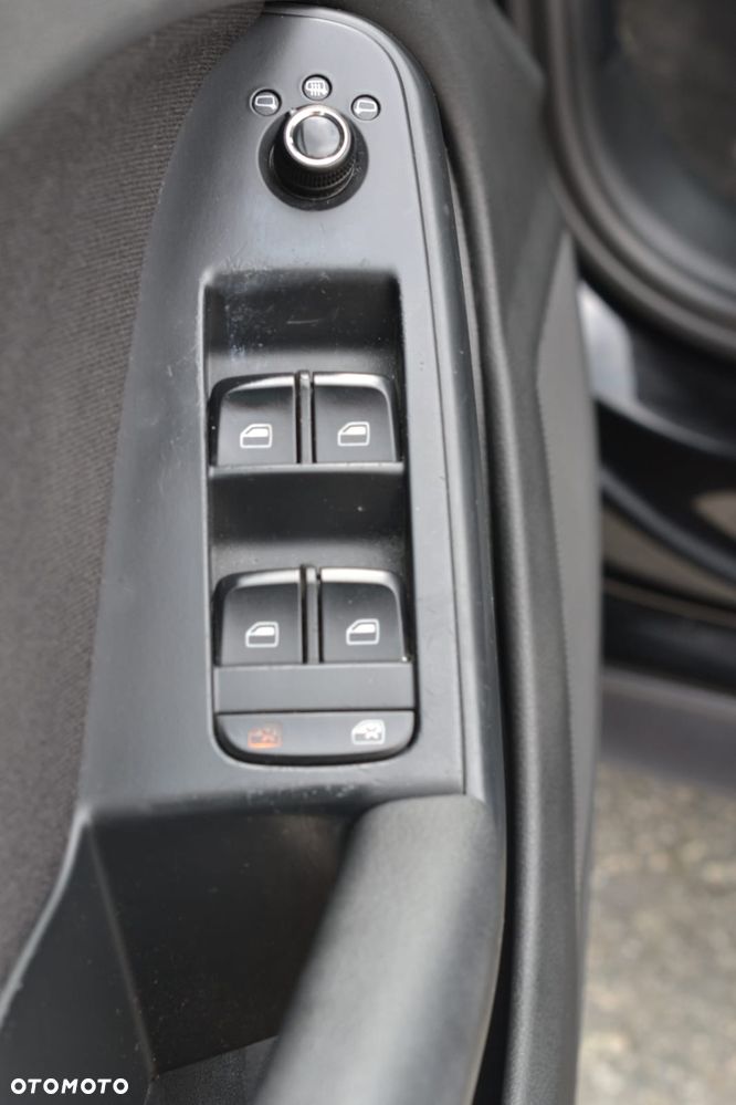 Audi A4 Allroad 2.0 TDI DPF - 9