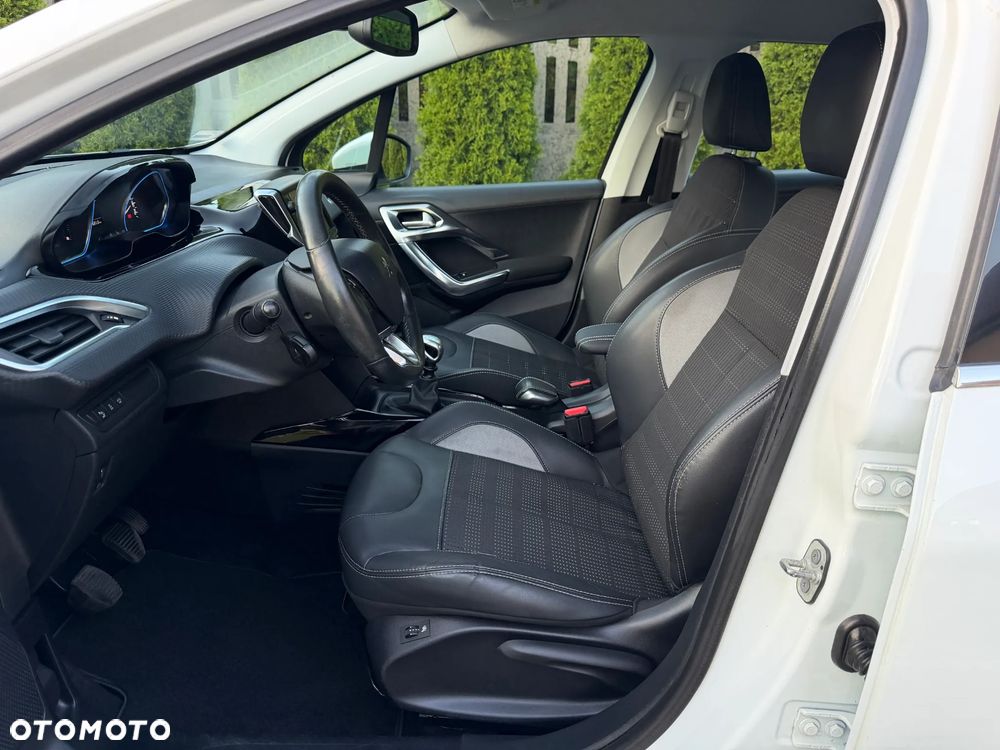 Peugeot 2008 BlueHDi FAP 120 STOP & START Allure - 18