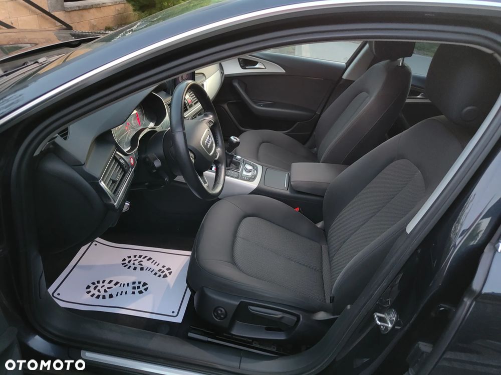 Audi A6 Avant 2.0 TDI Ultra - 14