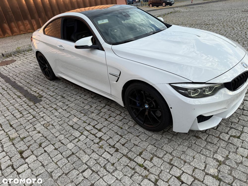 BMW M4 DKG - 5