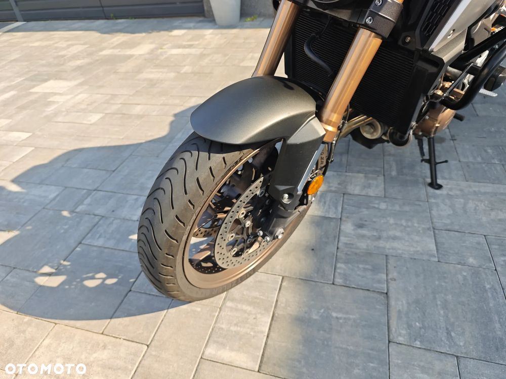 Honda CB - 15