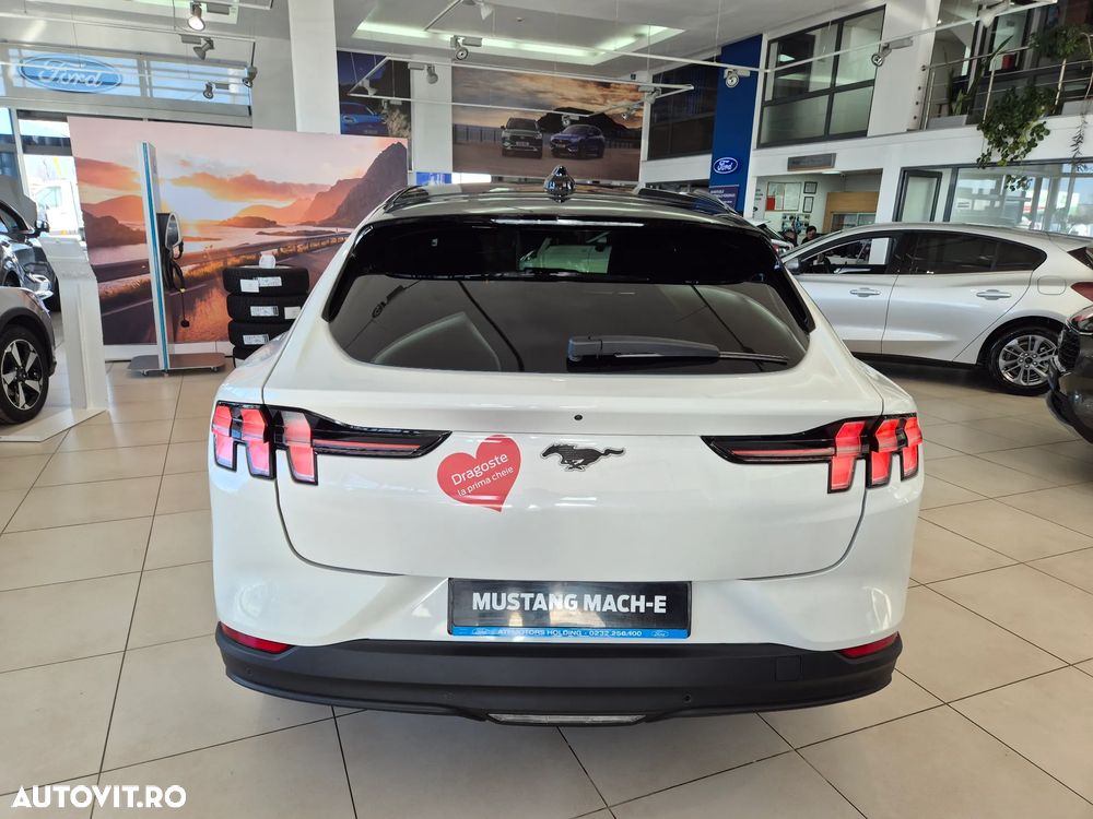 Ford Mustang Mach-E AWD 276 kW Premium - 4