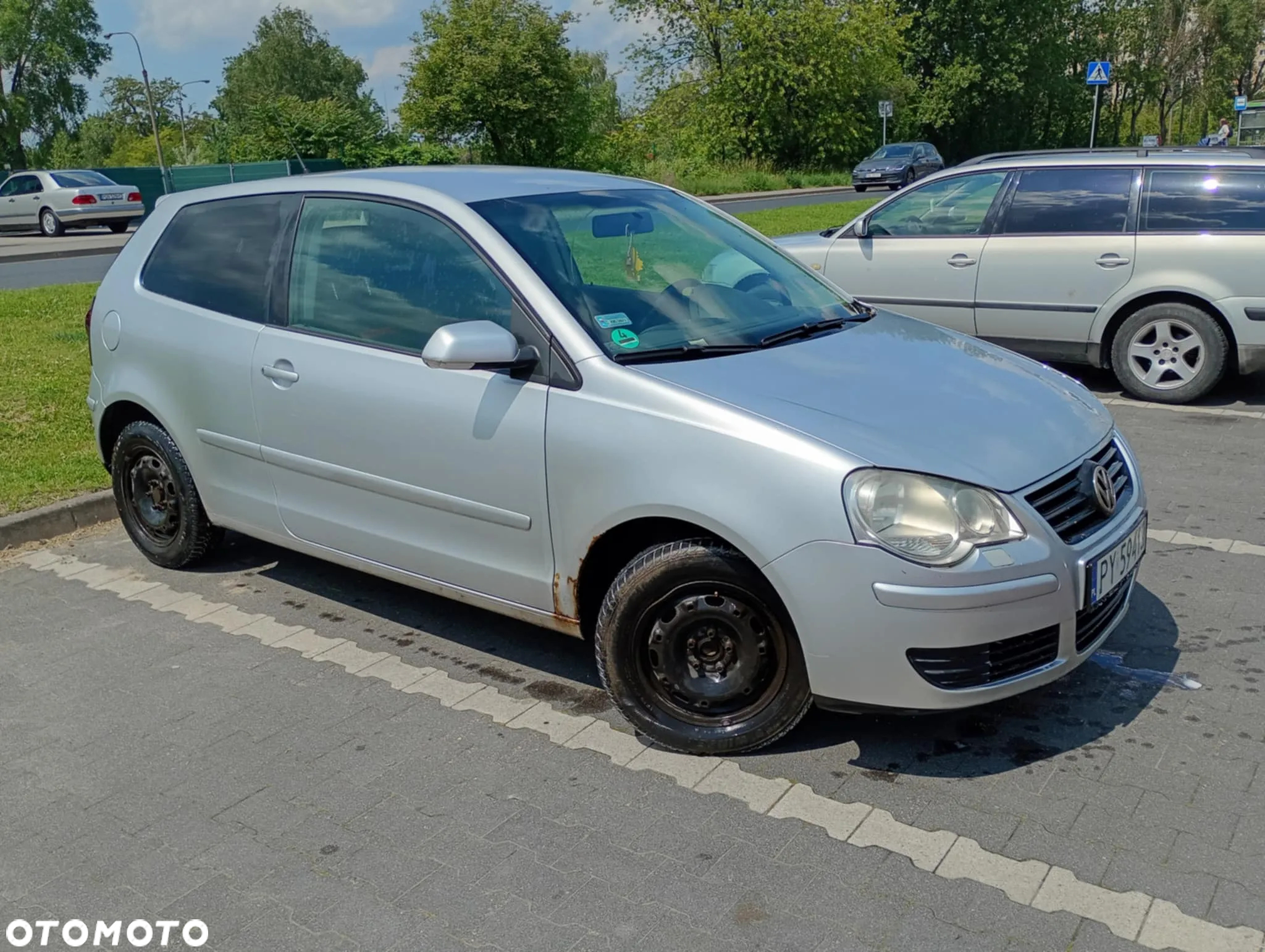 Volkswagen Polo - 2