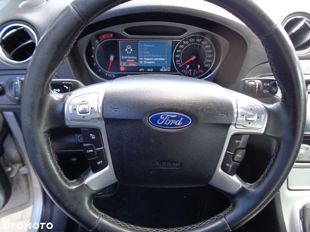 Ford Galaxy 2.0 Titanium - 8
