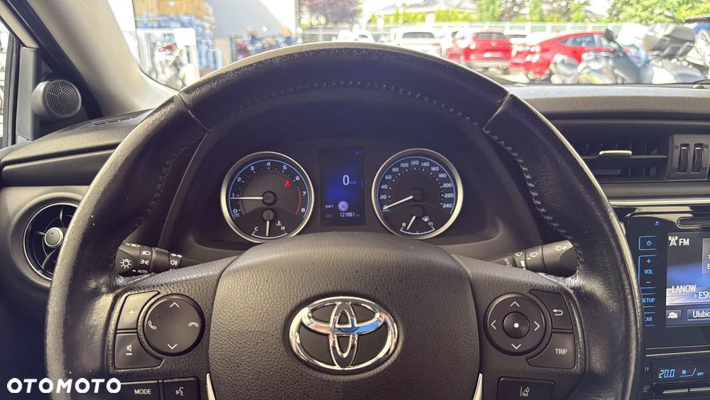 Toyota Corolla 1.6 Comfort - 25