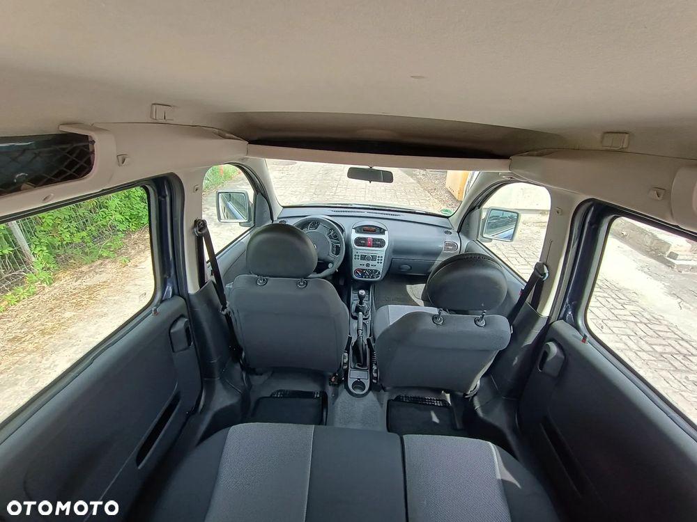 Opel Combo - 8
