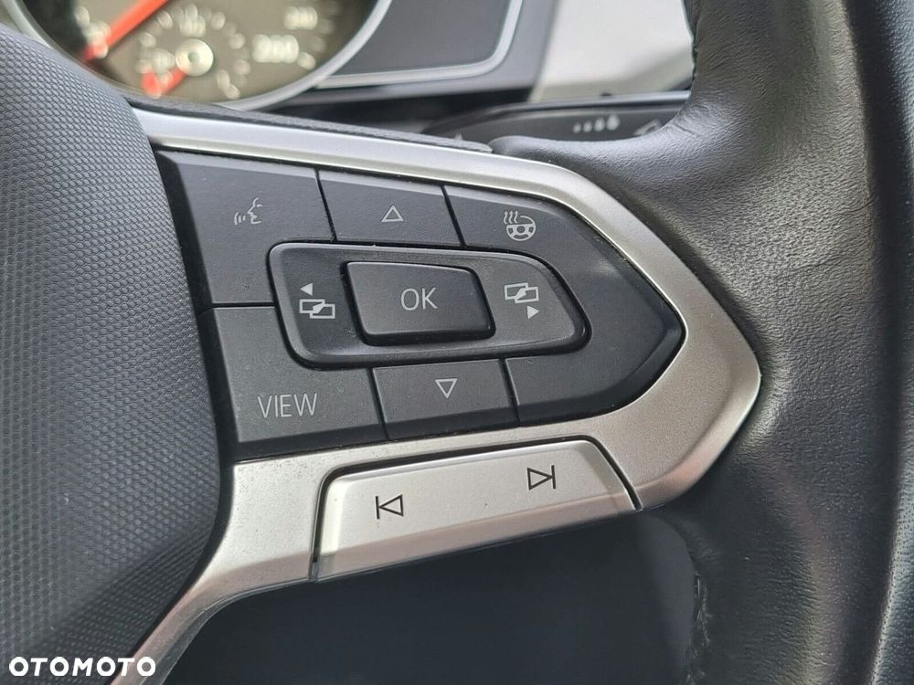 Volkswagen Passat Variant 1.5 TSI EVO Essence - 10