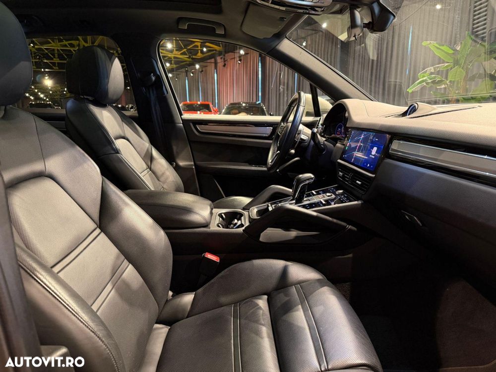 Porsche Cayenne S Tiptronic S - 25