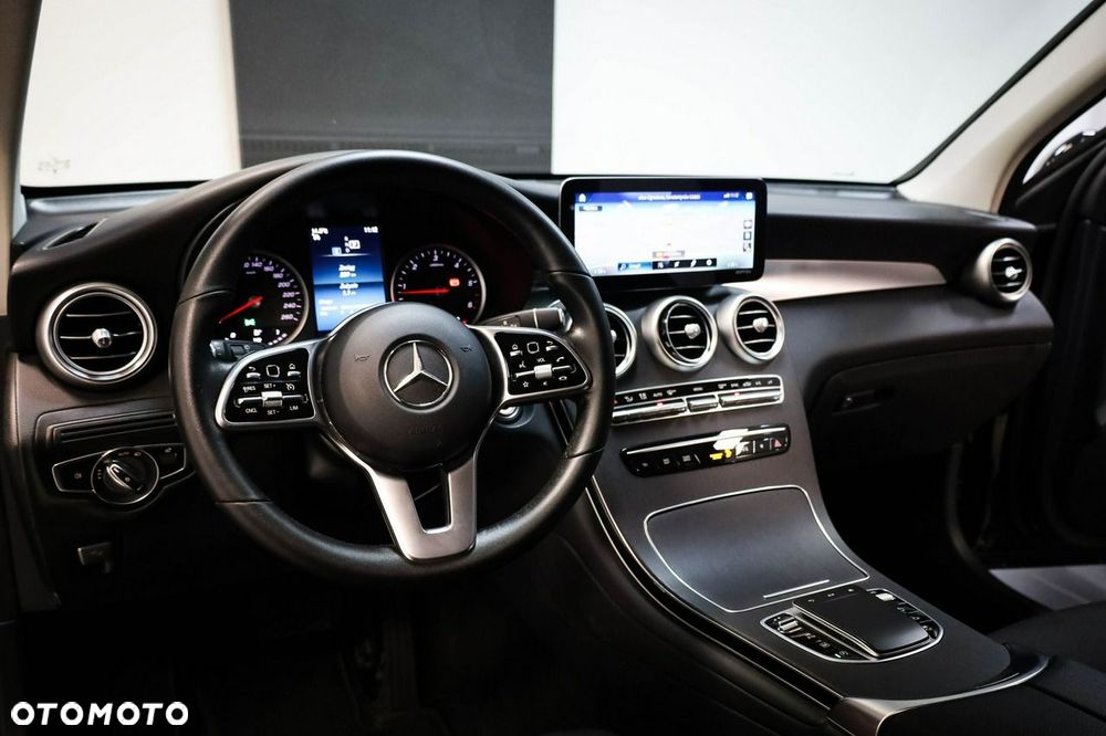 Mercedes-Benz GLC - 17