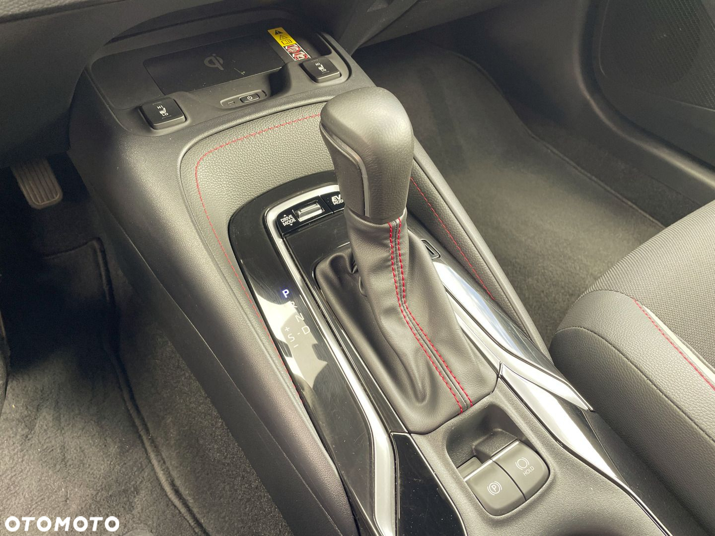 Toyota Corolla 2.0 Hybrid GR Sport Dynamic - 19