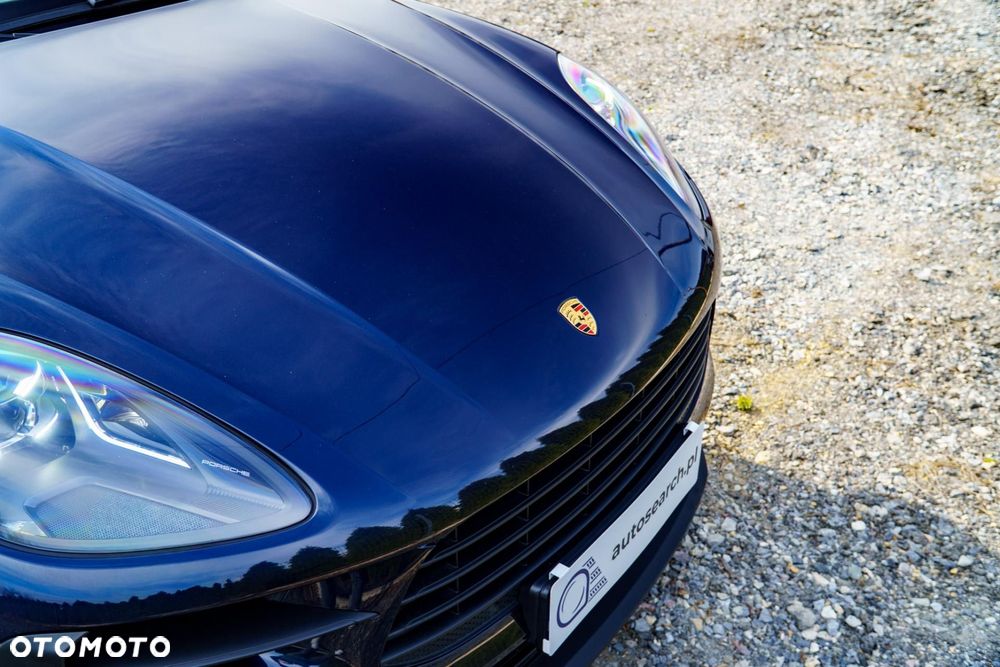 Porsche Macan Standard - 36