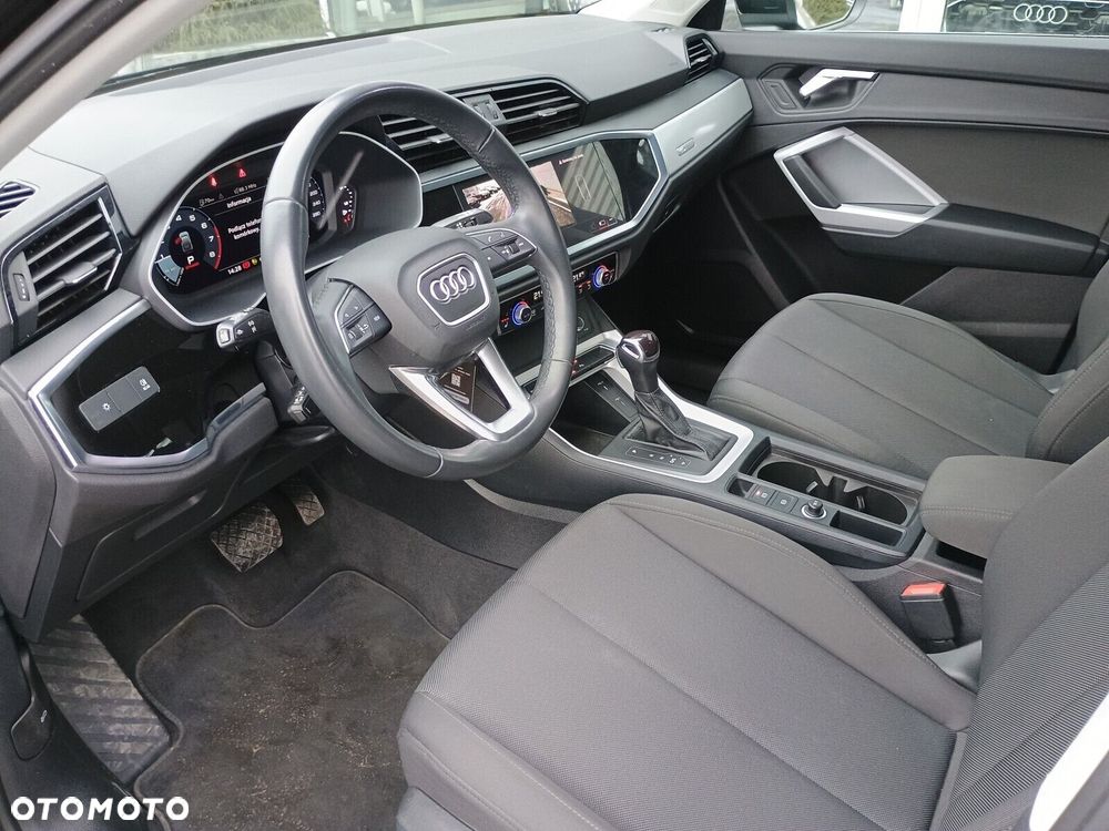 Audi Q3 Sportback - 18