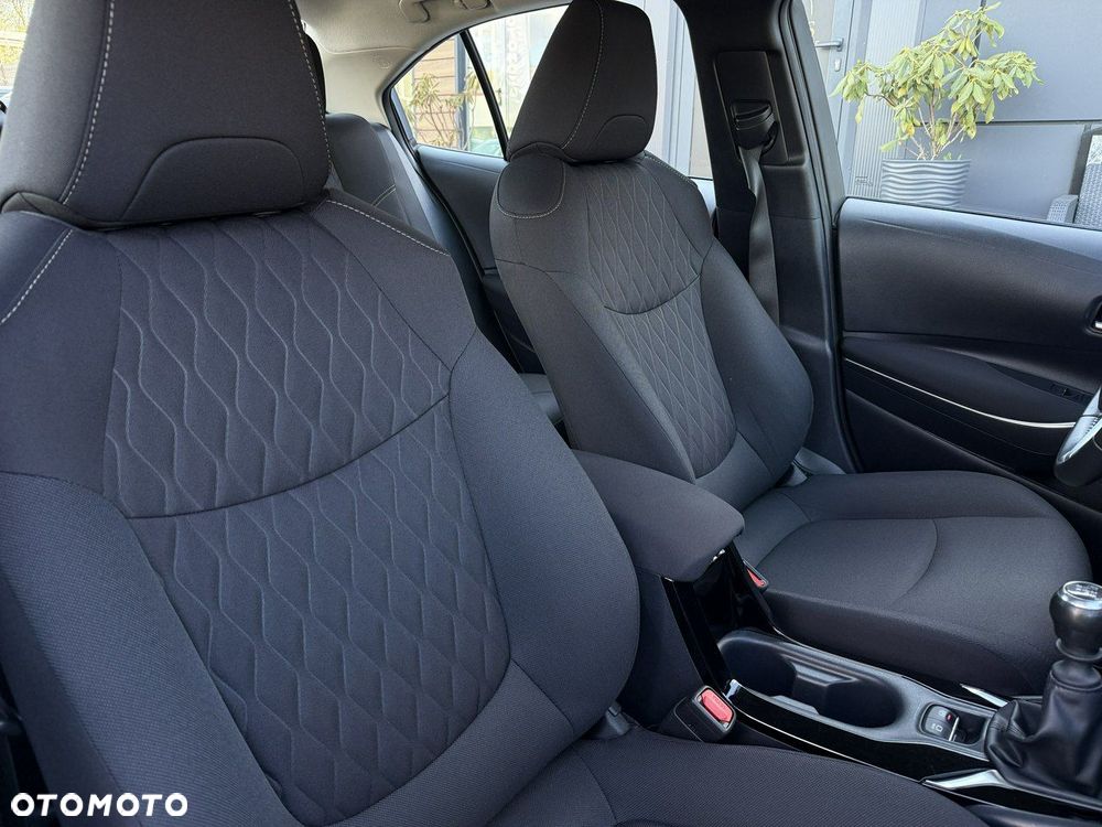 Toyota Corolla 1.5 Comfort - 13