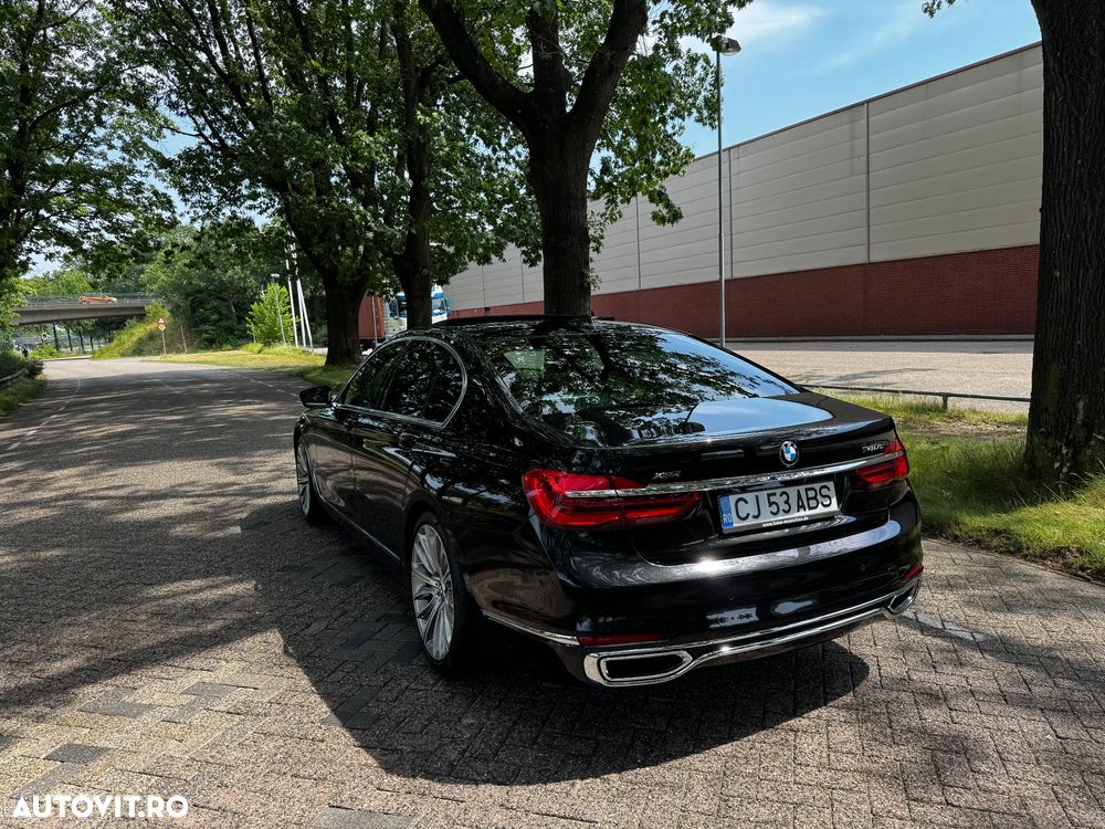 BMW Seria 7 740d xDrive - 5
