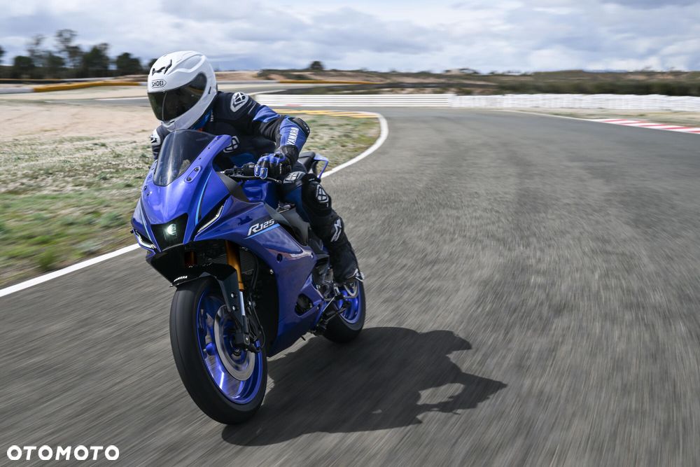 Yamaha R125 - 4
