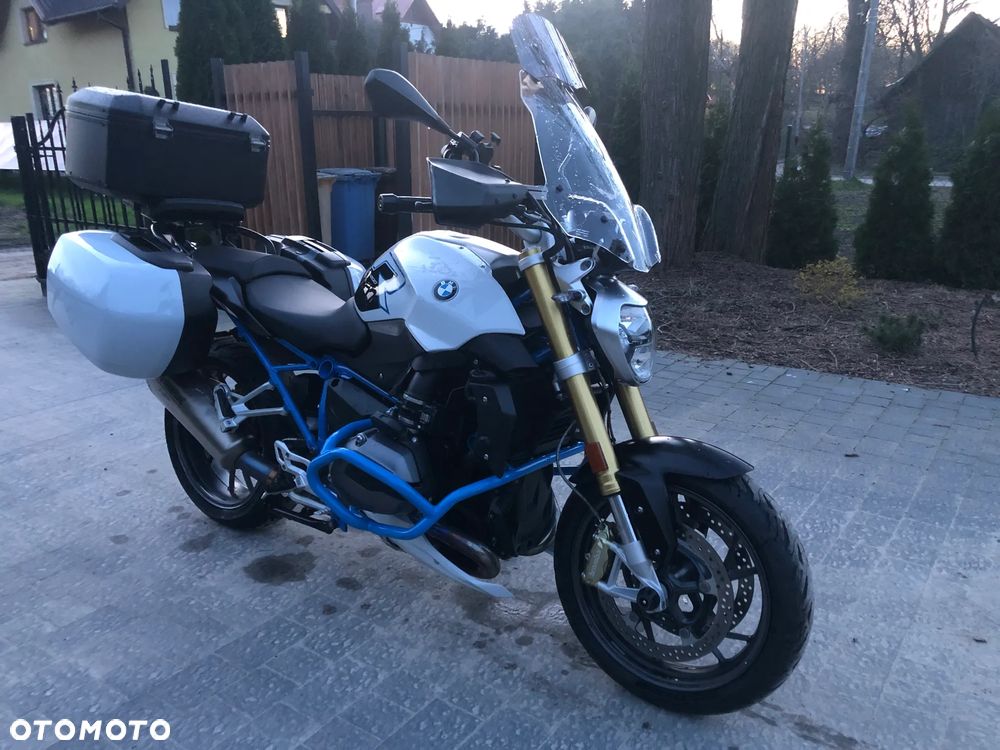 BMW R - 9