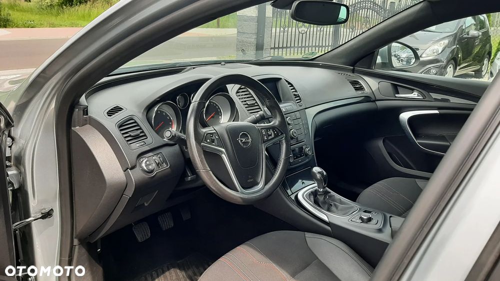 Opel Insignia - 9