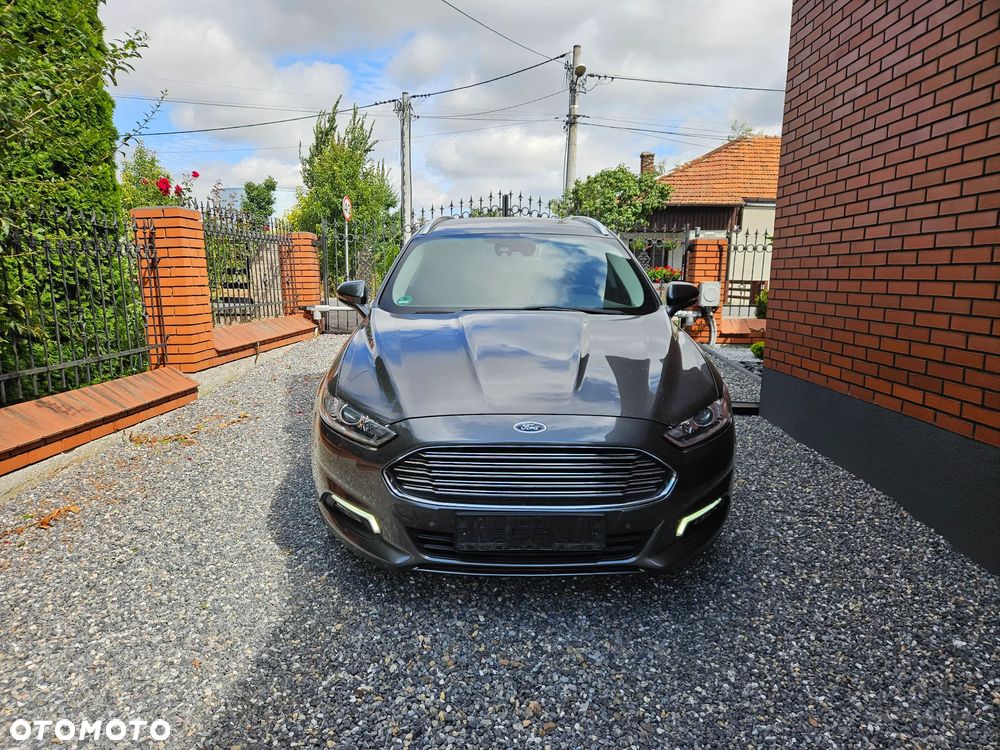 Ford Mondeo - 23