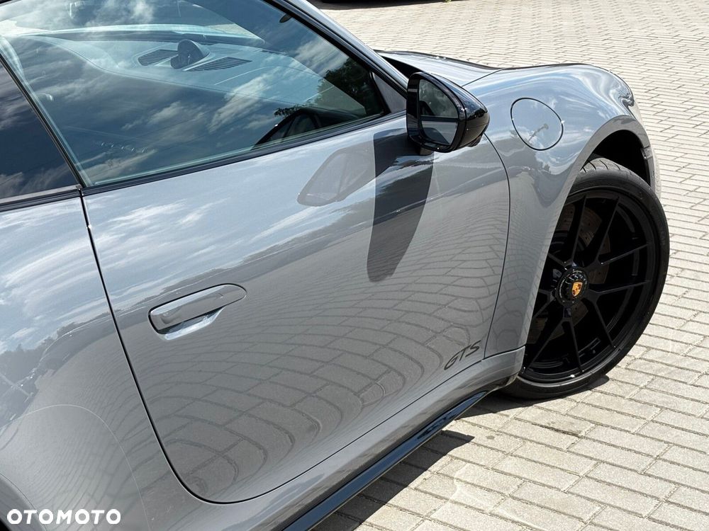Porsche 911 - 10