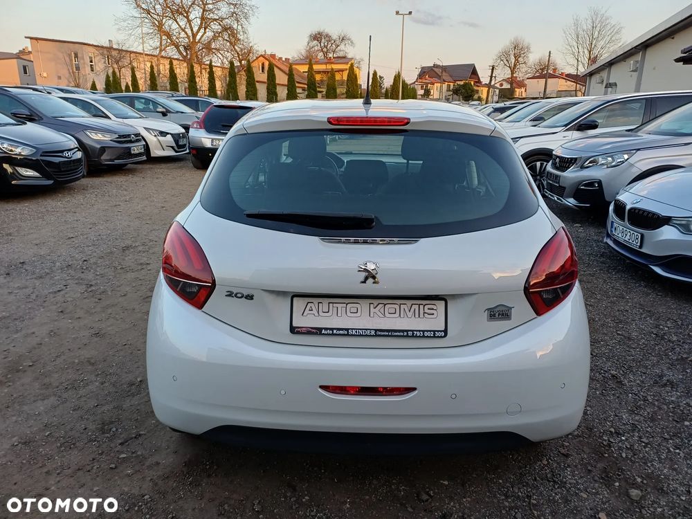 Peugeot 208 PureTech 110 Stop & Start Signature - 6