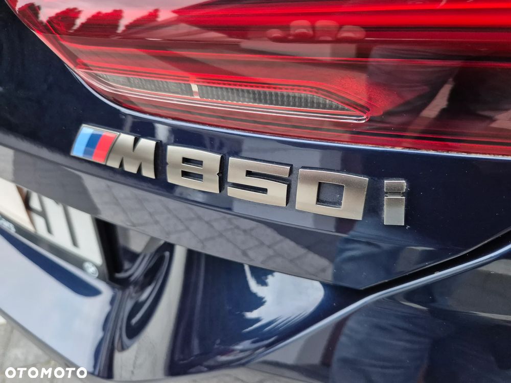BMW Seria 8 - 19