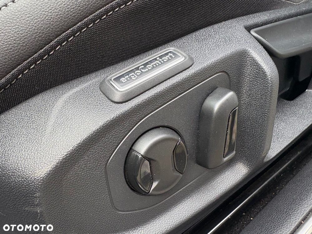 Volkswagen Arteon 2.0 TSI R-Line DSG - 22