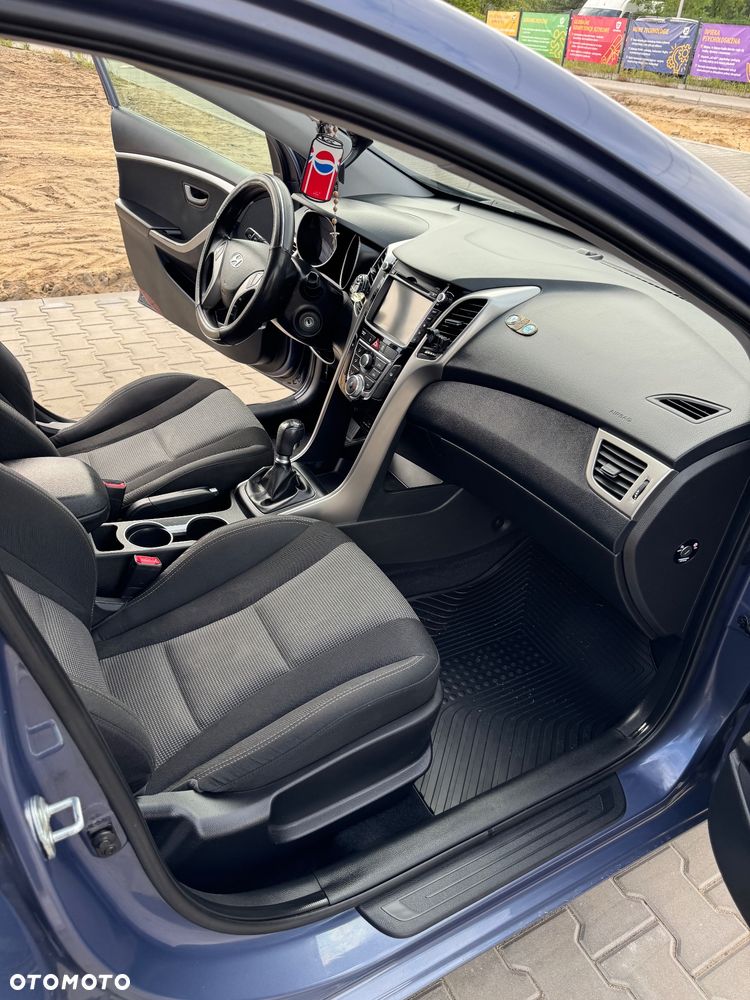 Hyundai i30 - 10