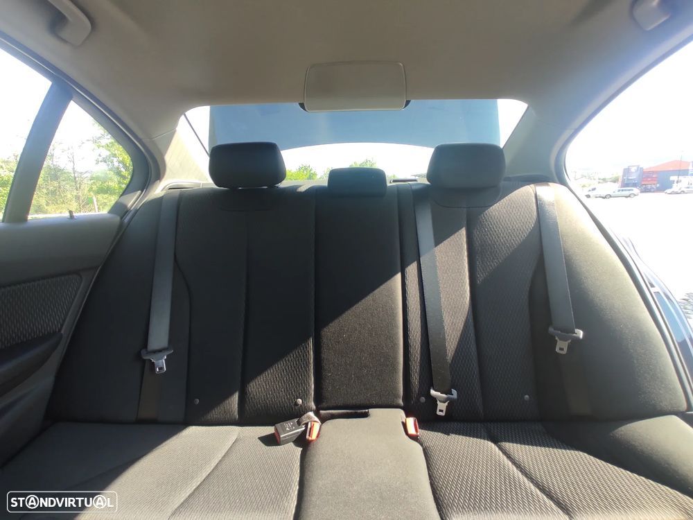 BMW 316 d Advantage - 8