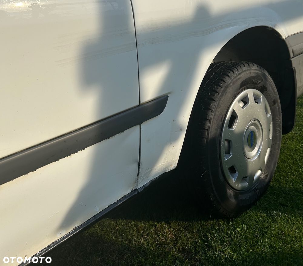 Ford Transit - 12