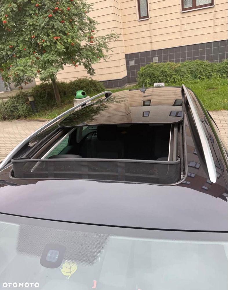 Volkswagen Passat 1.6 TDI Comfortline - 14