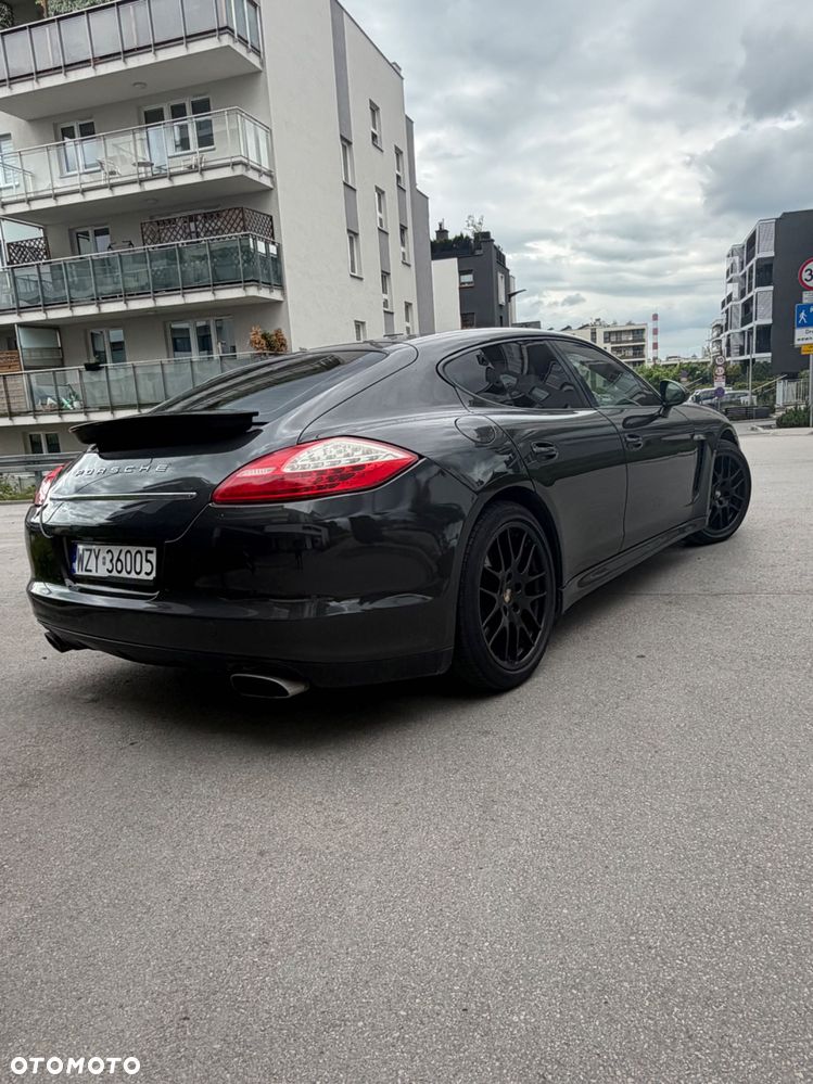 Porsche Panamera - 6
