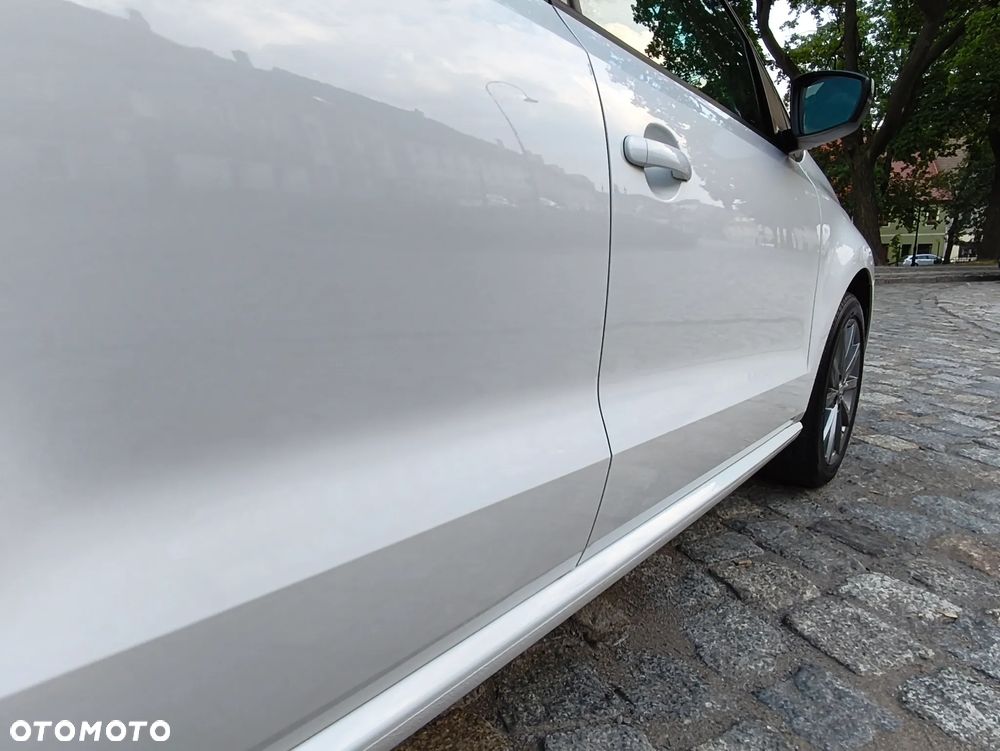 Volkswagen Polo - 11