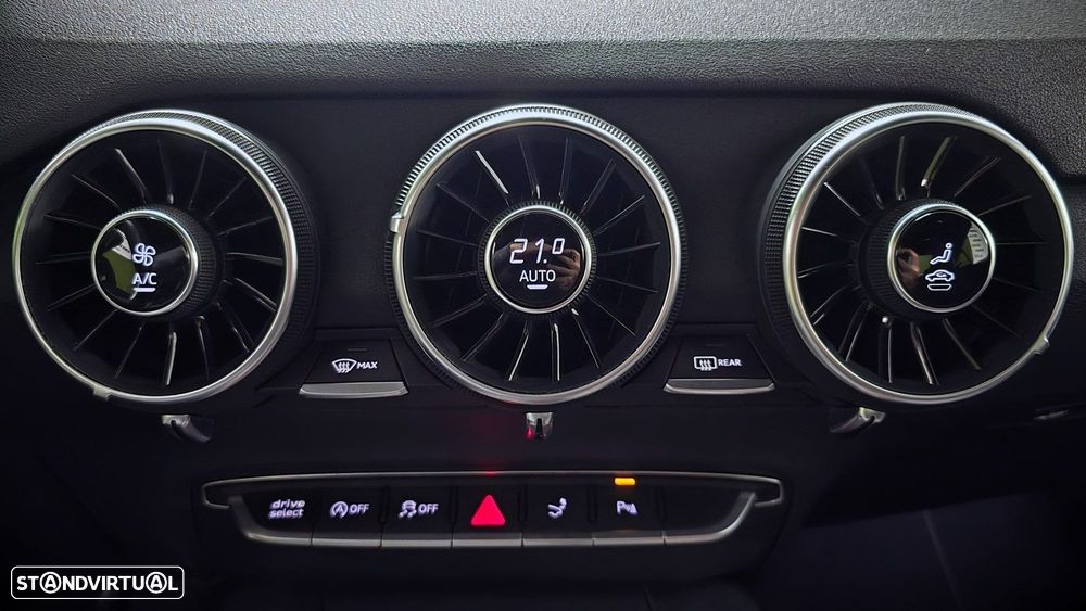 Audi TT Coupé 2.0 TFSI quattro S-line S tronic - 23