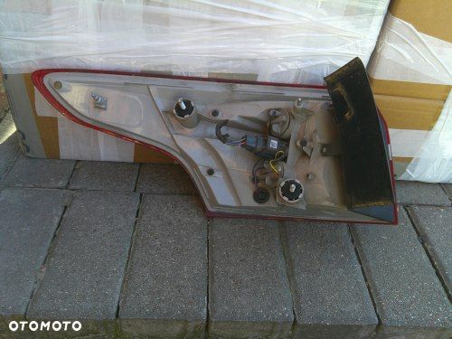 FORD FOCUS MK3 LIFT 14- KOMBI LAMPA TYLNA PRAWA LED ORYGINAŁ - 2