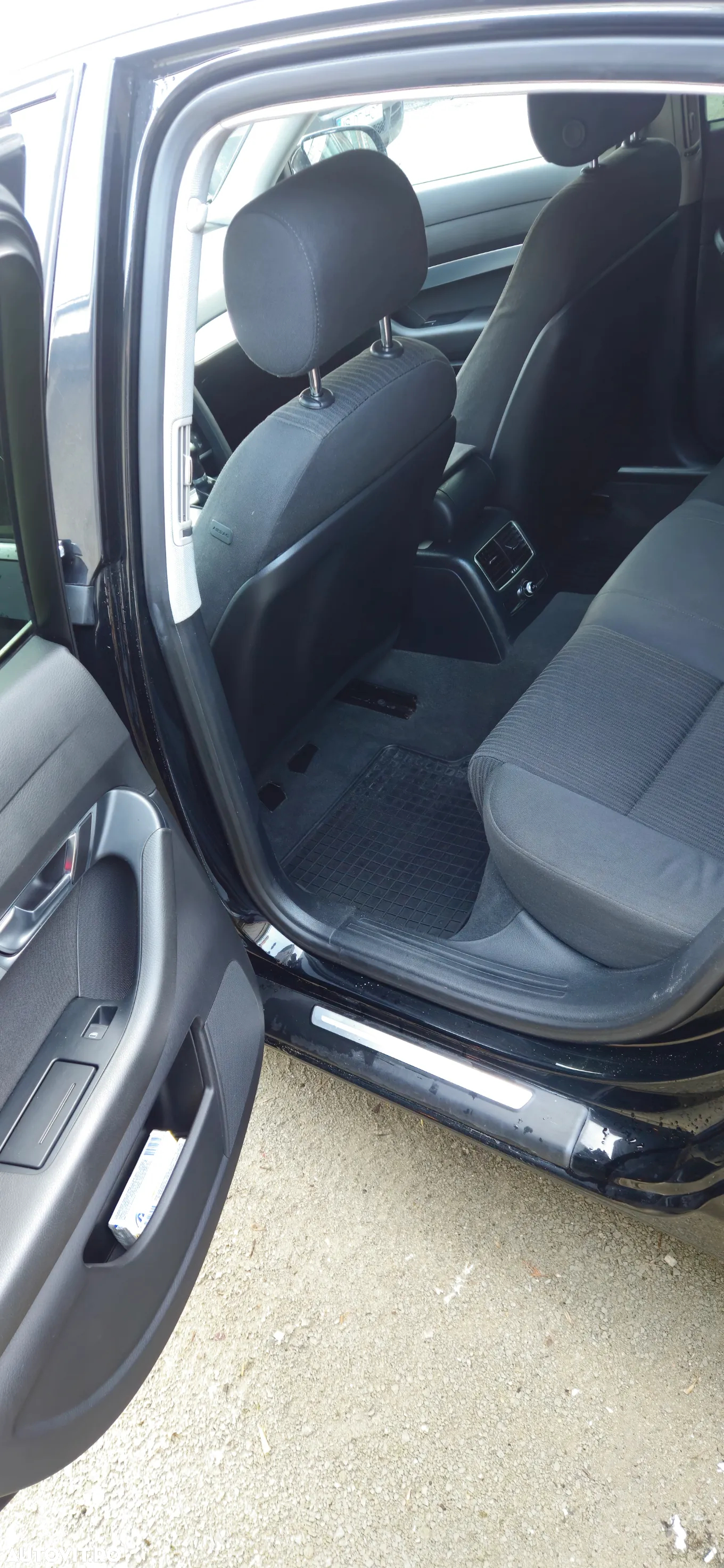 Audi A6 2.0 TDI DPF Avant - 13