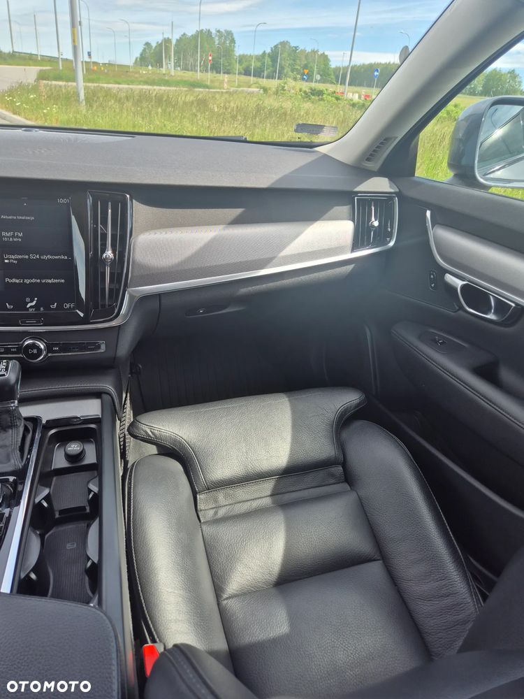 Volvo V90 D4 AWD Geartronic - 8