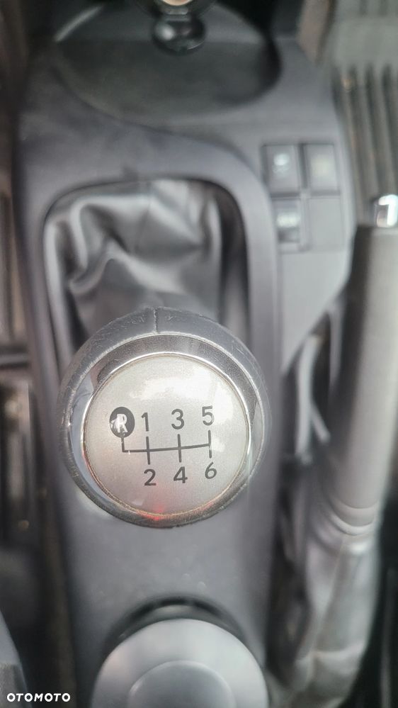 Toyota iQ 1.33 Plus - 7