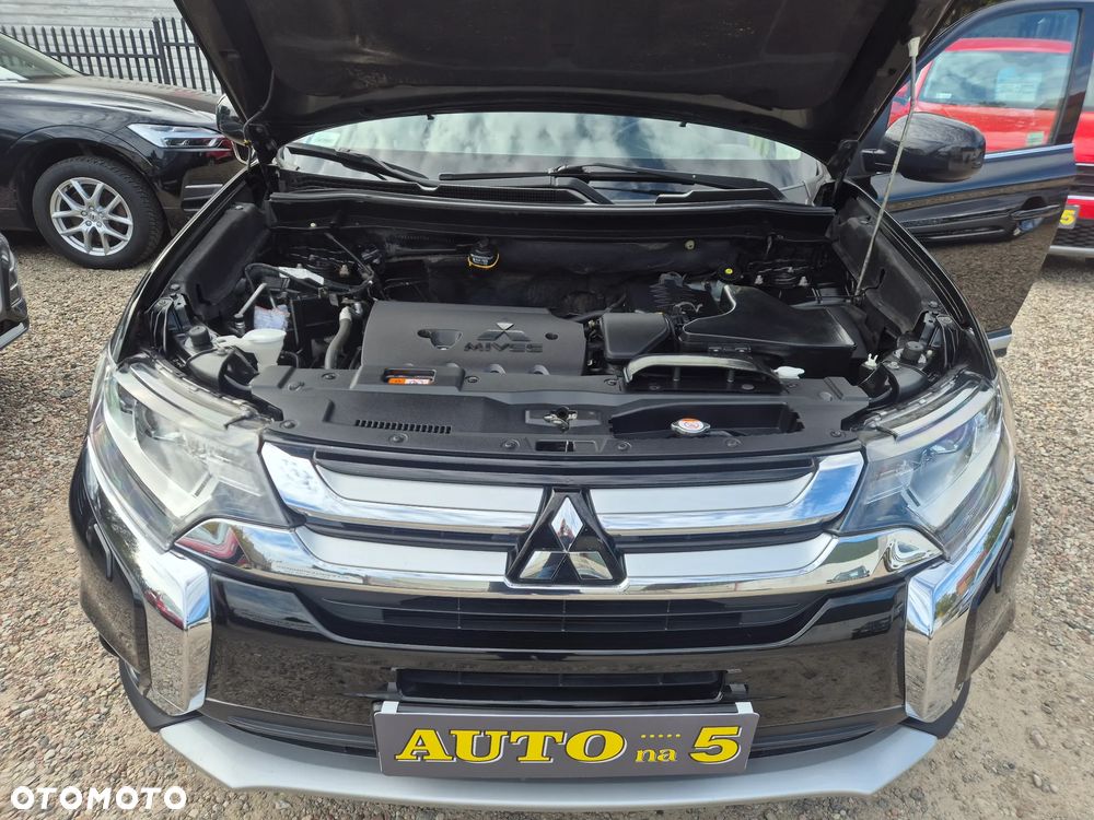 Mitsubishi Outlander - 26
