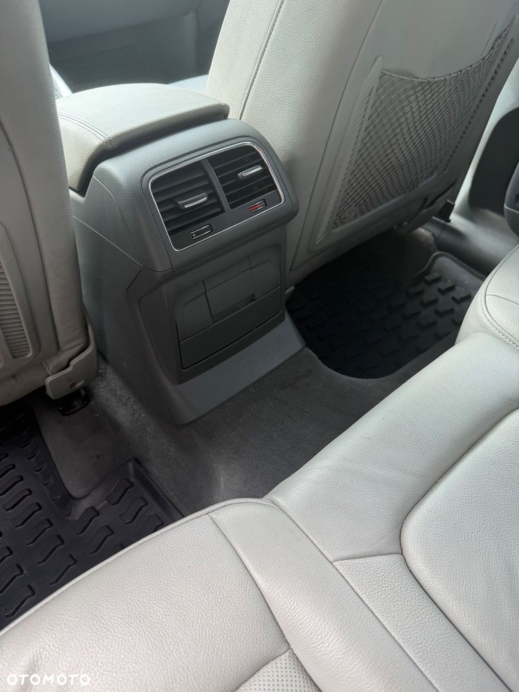 Audi Q5 2.0 TDI - 6