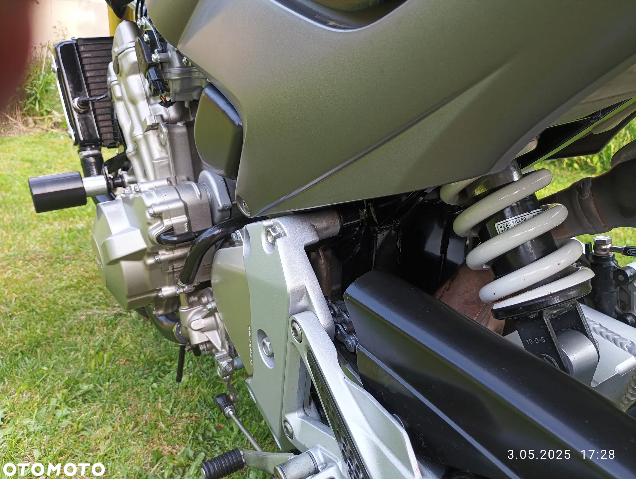 Honda Hornet - 23