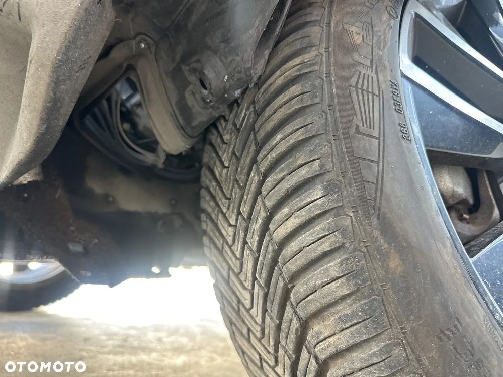 Honda HR-V 1.5 i-MMD Advance CVT - 15