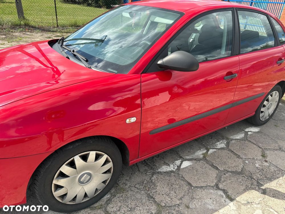 Seat Ibiza 1.4 16V Reference - 8
